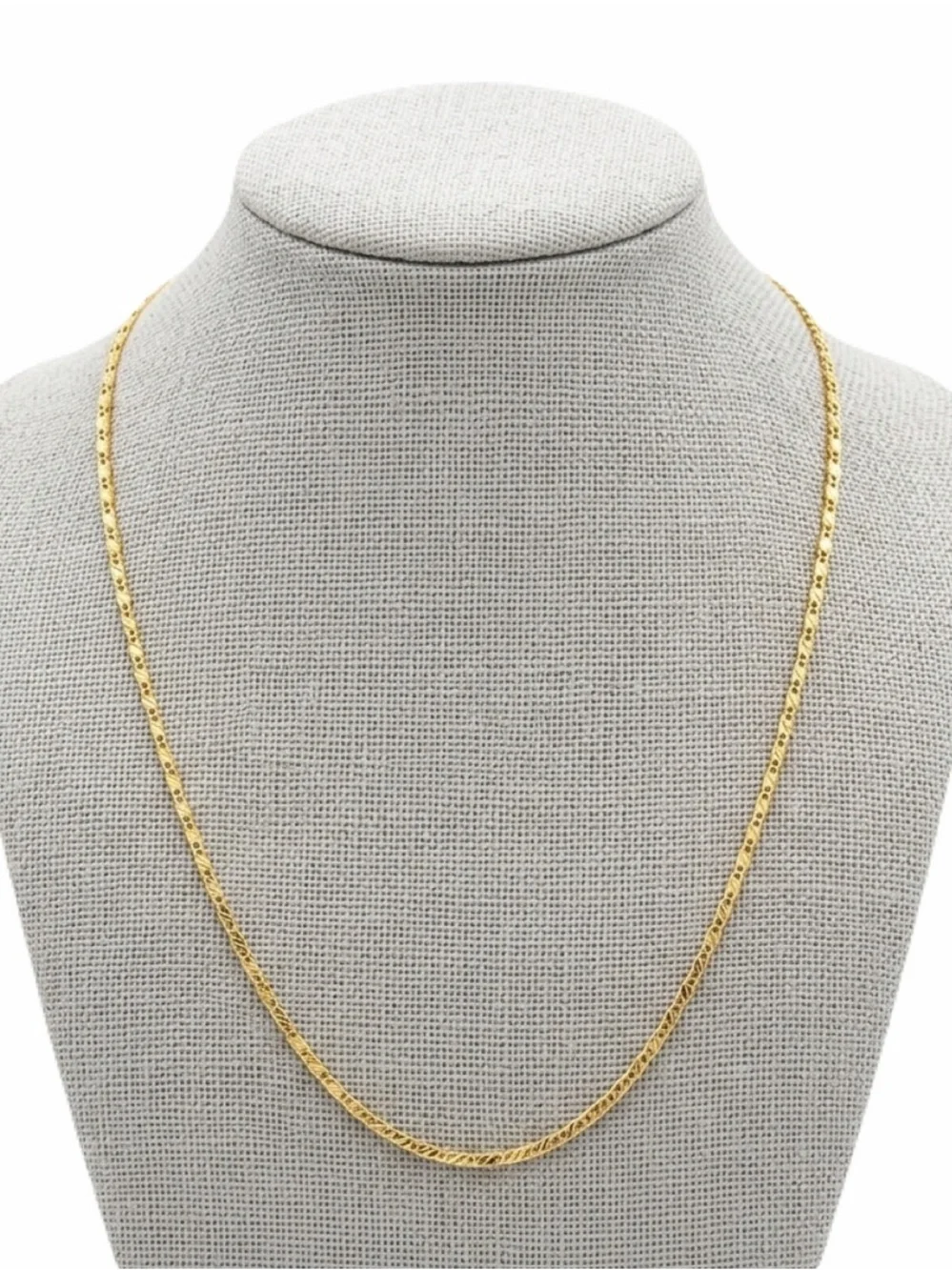 New 18k GP Gold Hallmarked Unisex 2mm 8.0g 16” Chain Necklace
